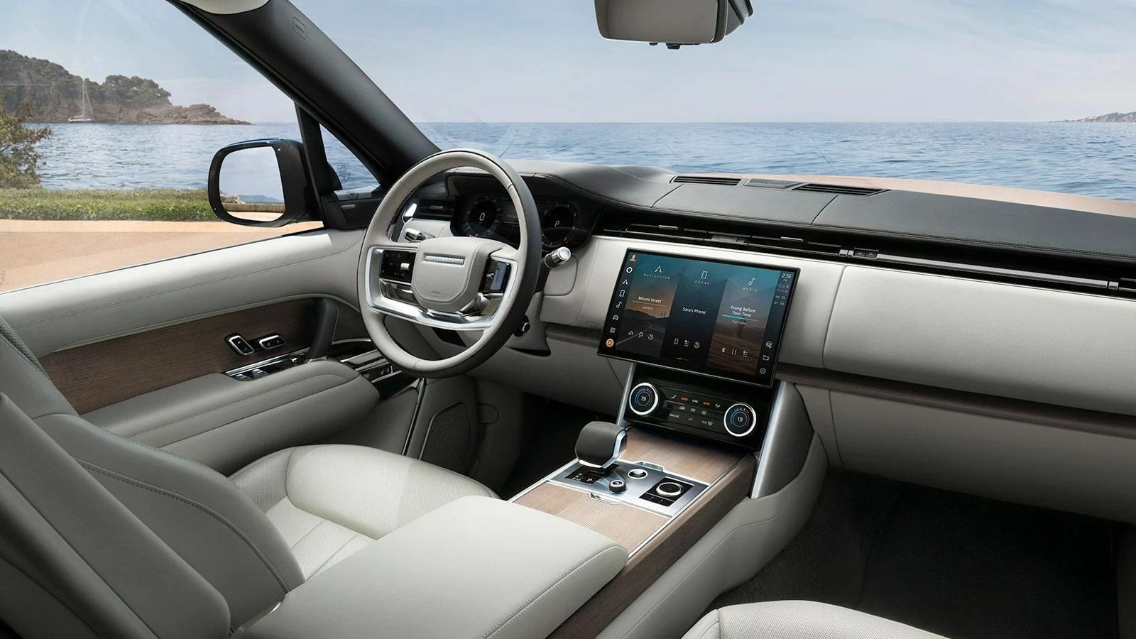 New Range Rover Luxury Performance SUV Interior Gallery Land