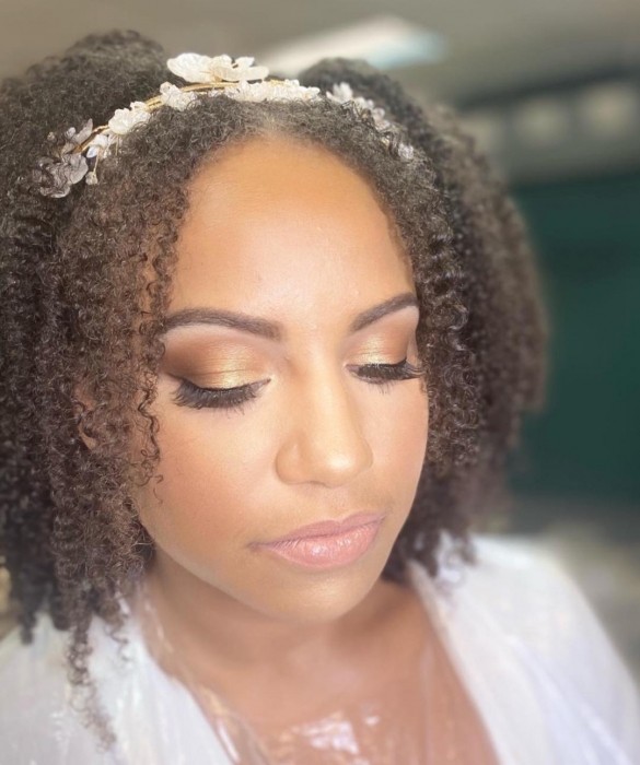 Schedule Appointment with Makeup by Holly DBA Makeup by Holly Beauty