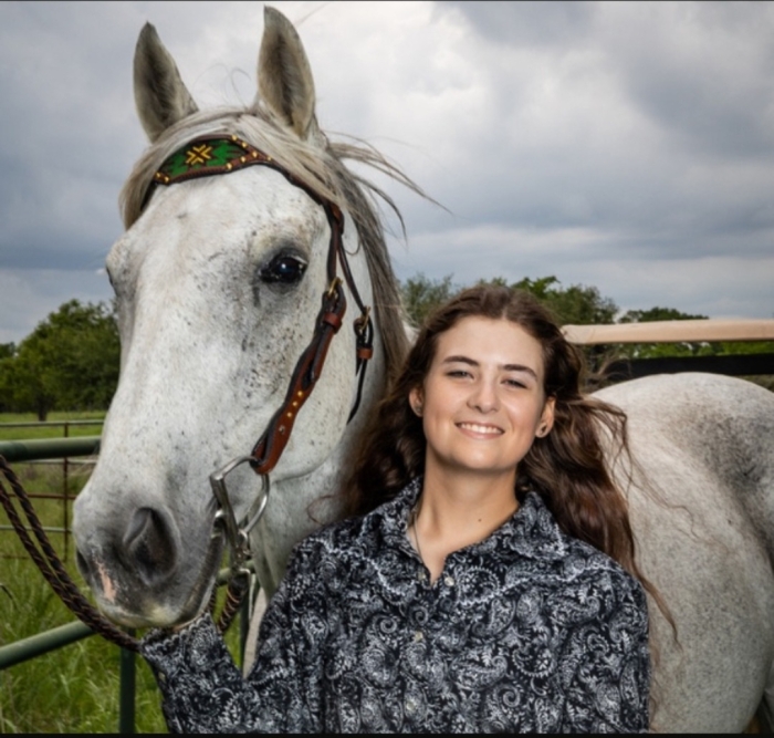 Schedule Appointment with Twisted M Stables