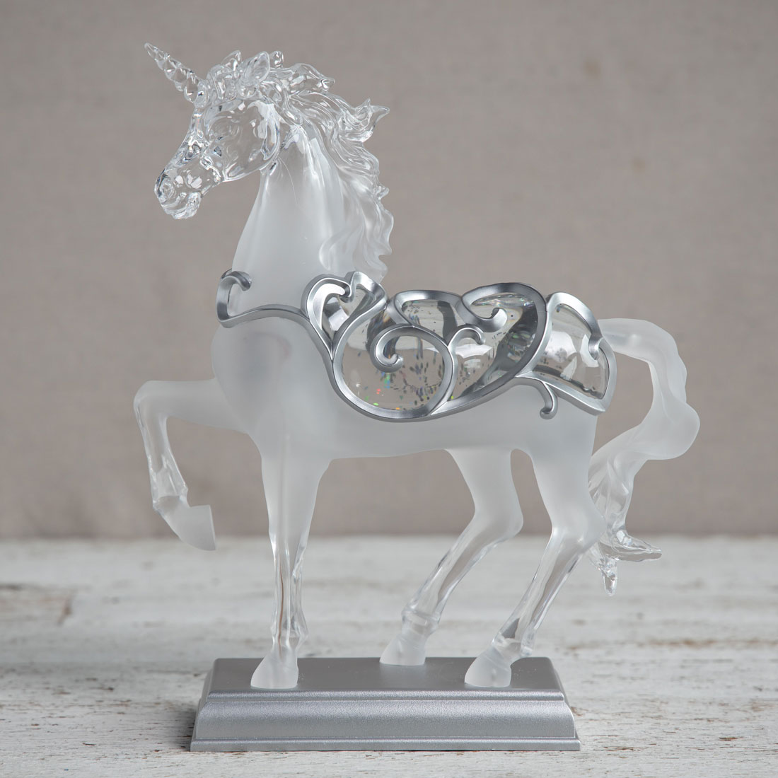 LightUp Unicorn Glitter Globe Elegant Christmas Cracker Barrel