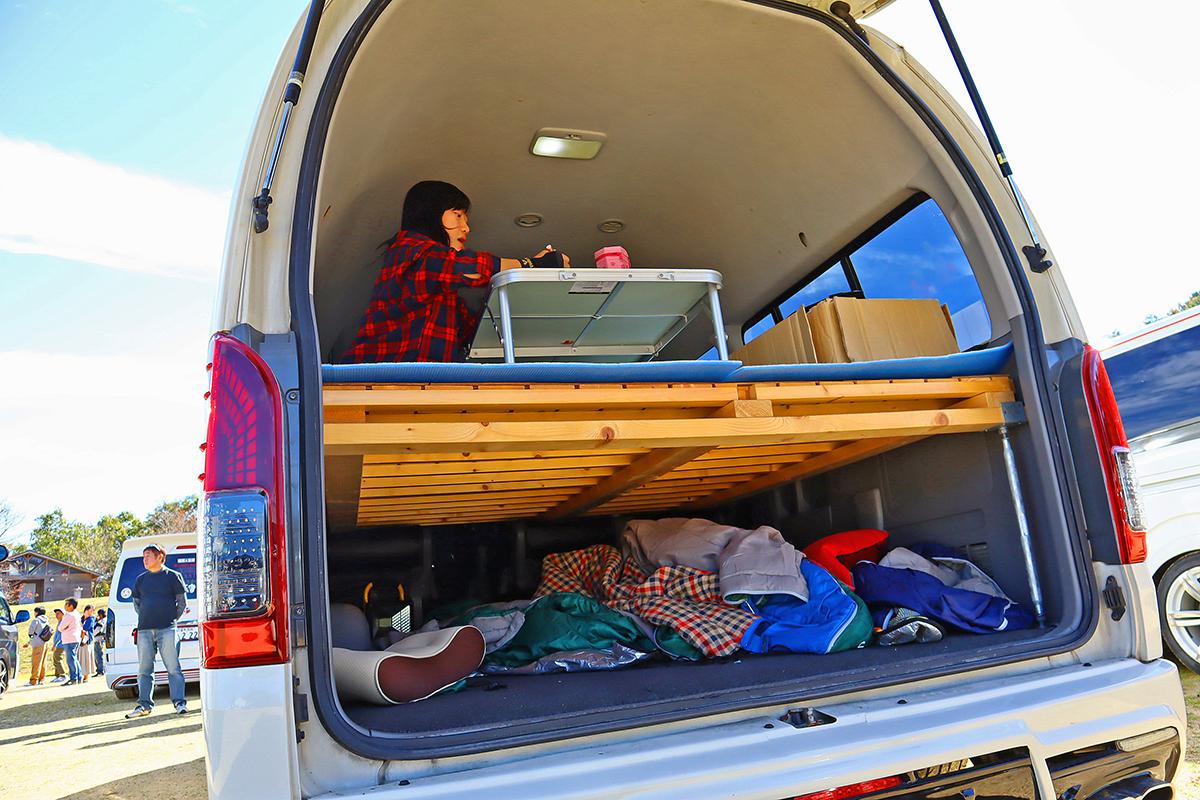 いまハマる女子が増加中の「バンライフ」って何？ 自動車情報・ニュース WEB CARTOP