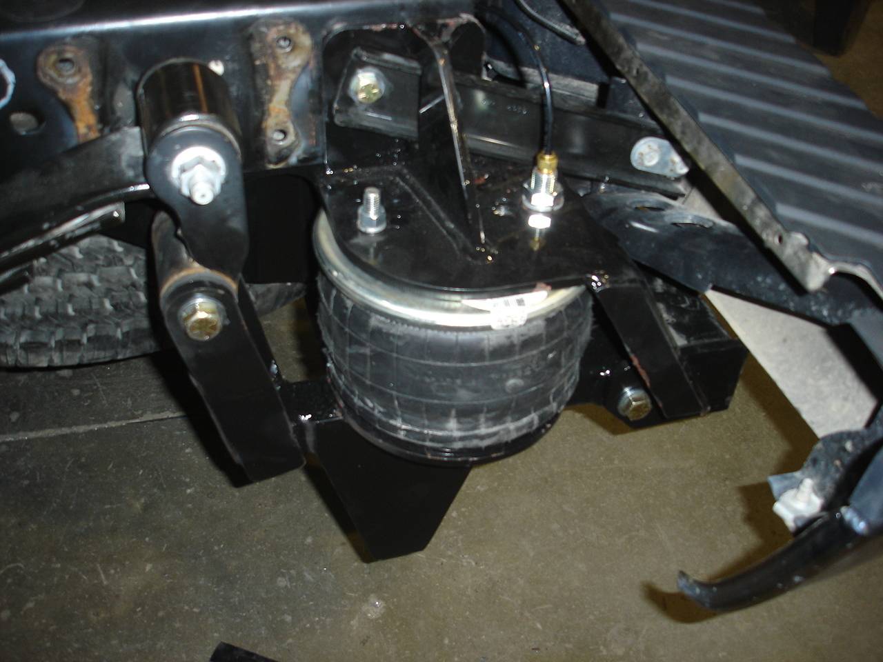 2008-2016 Ford F-450 Pickup 2-Stage Rear Air Suspension | Kelderman