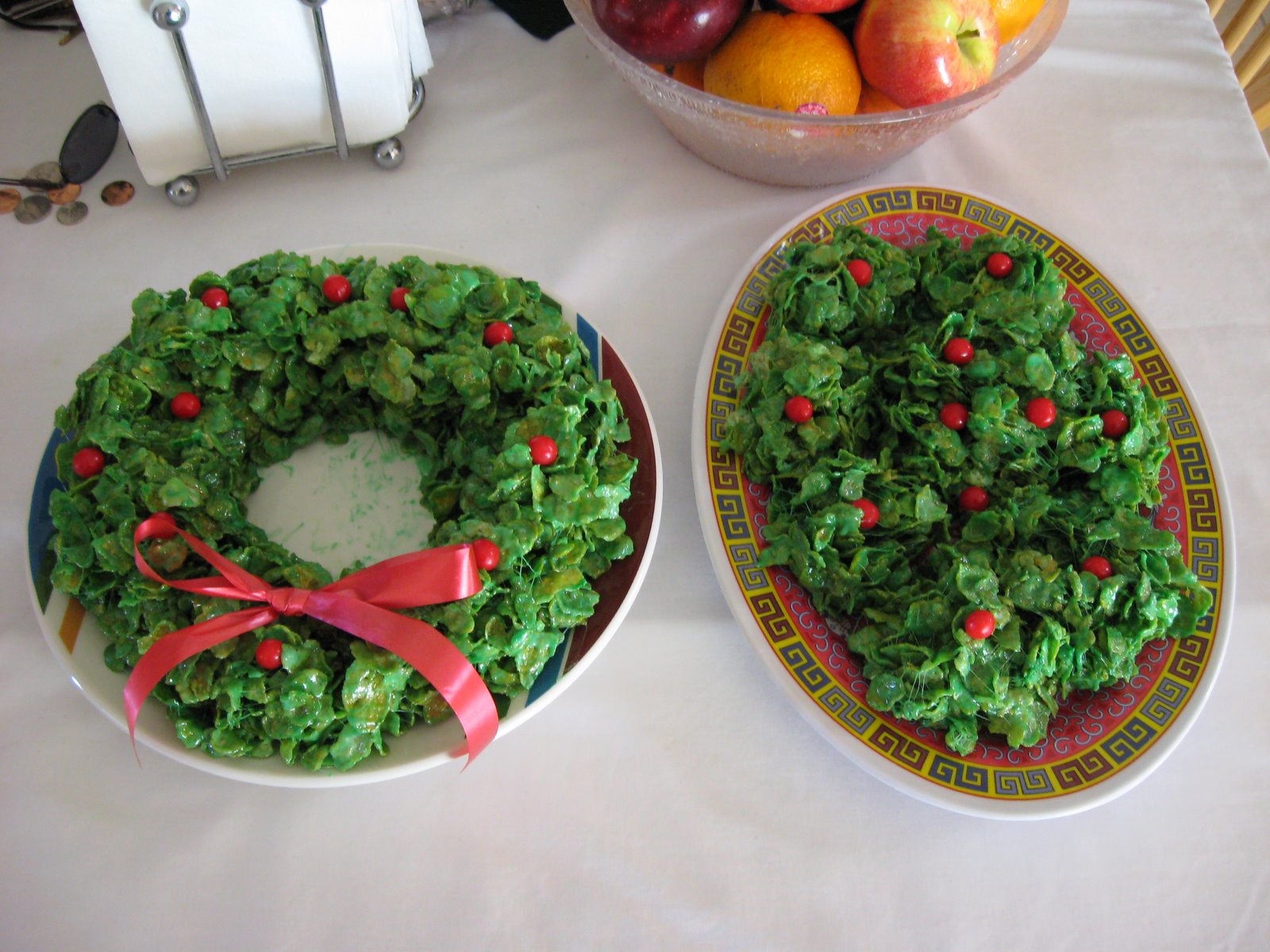 Cornflakes Christmas Wreath How to Make a Cornflake Holiday Wreath Garden Guides
