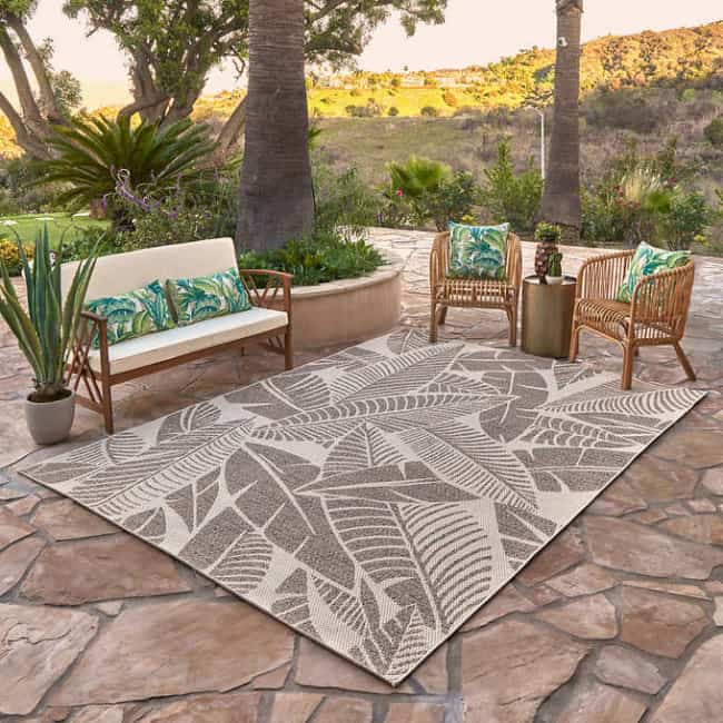 Top 10 Best Outdoor Rugs (May) 2019 Top Picks