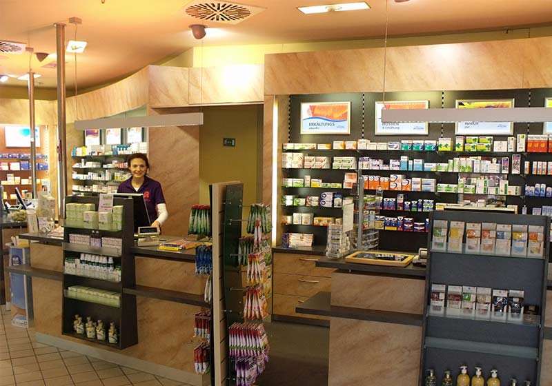 LöwenApotheke im Kaufland "bis 2200 Uhr Inhaber Asghar