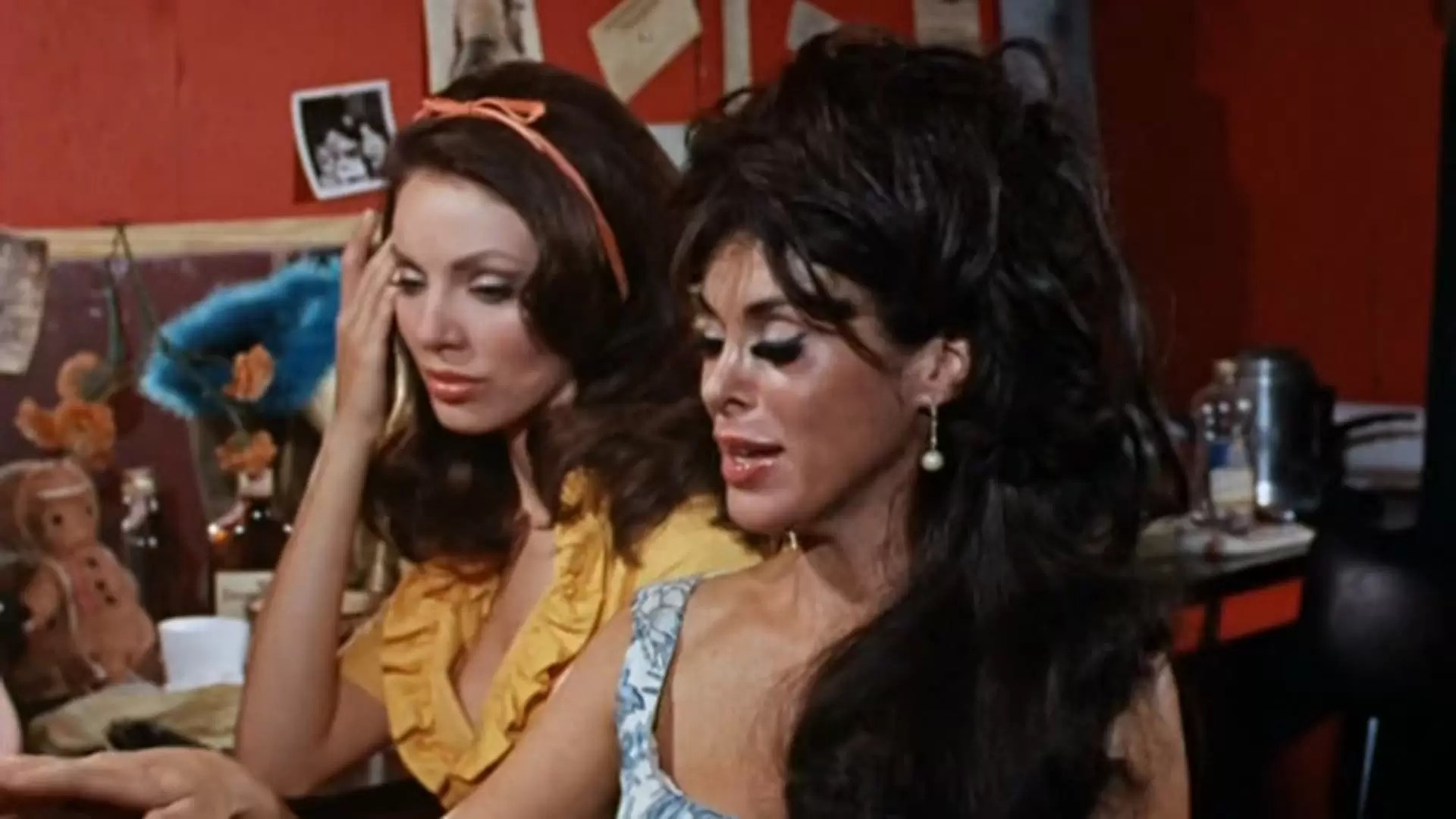 دانلود فیلم Girl in Gold Boots 1968