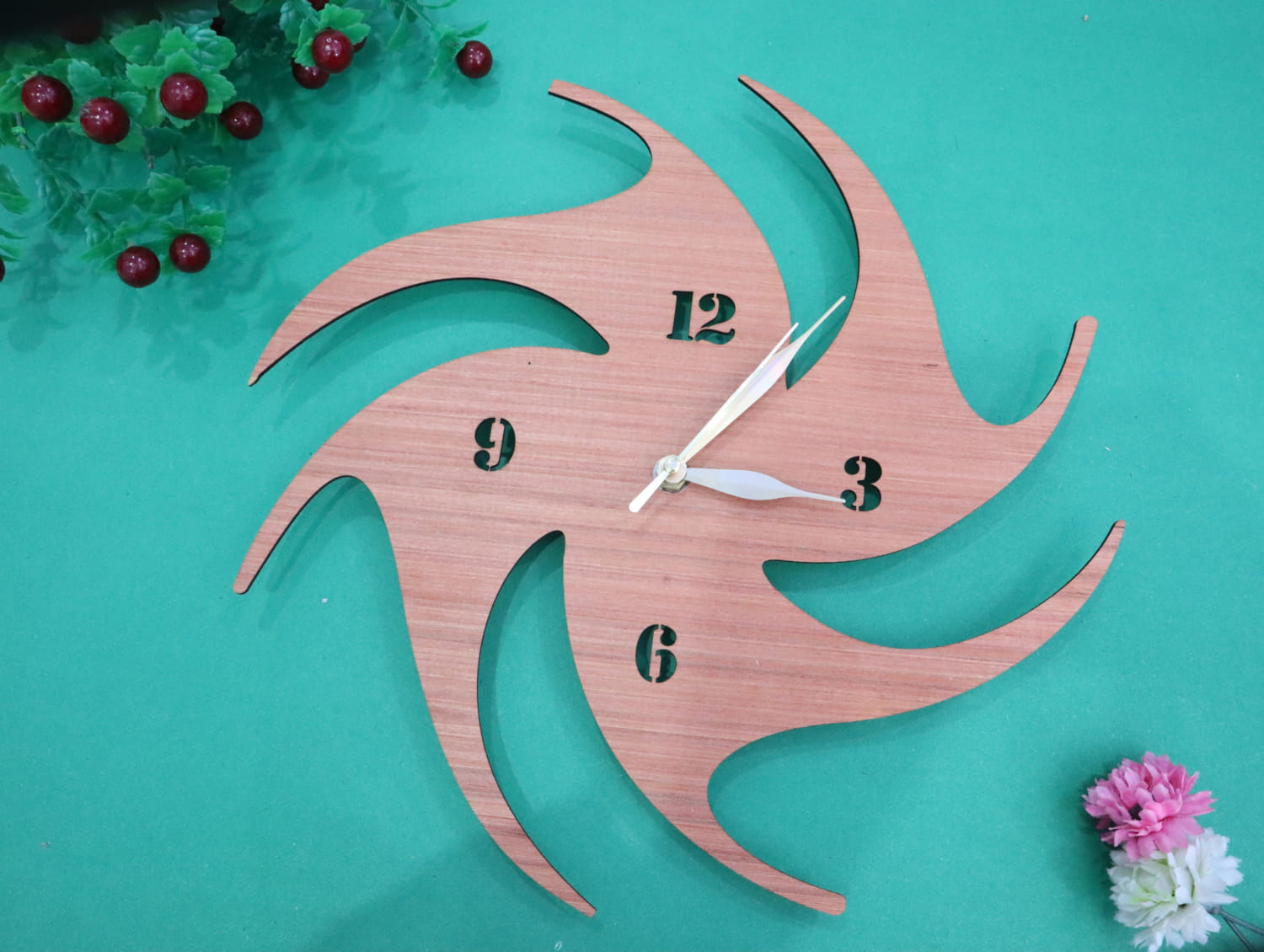 Laser Cut Unusual Wood Clock Unique Wall Decor Free Vector cdr Download