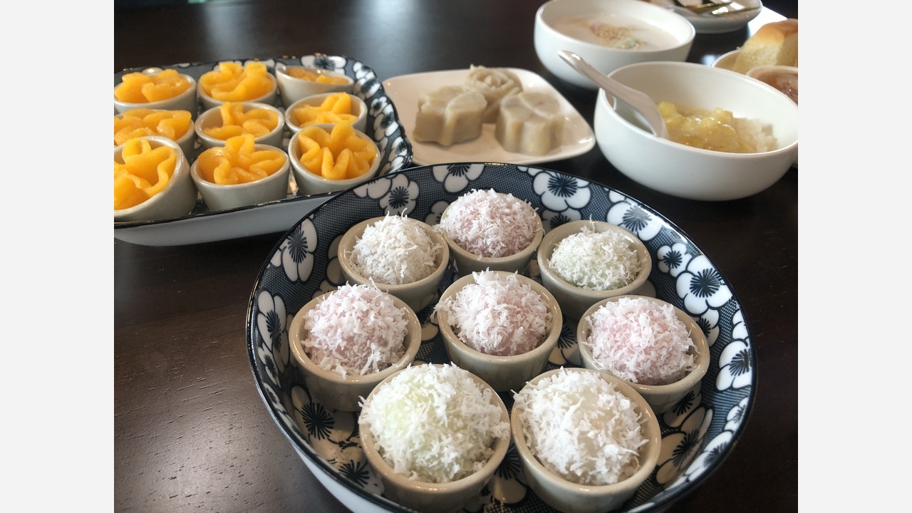 Chon Tong features authentic Thai sweets and eats you won't find