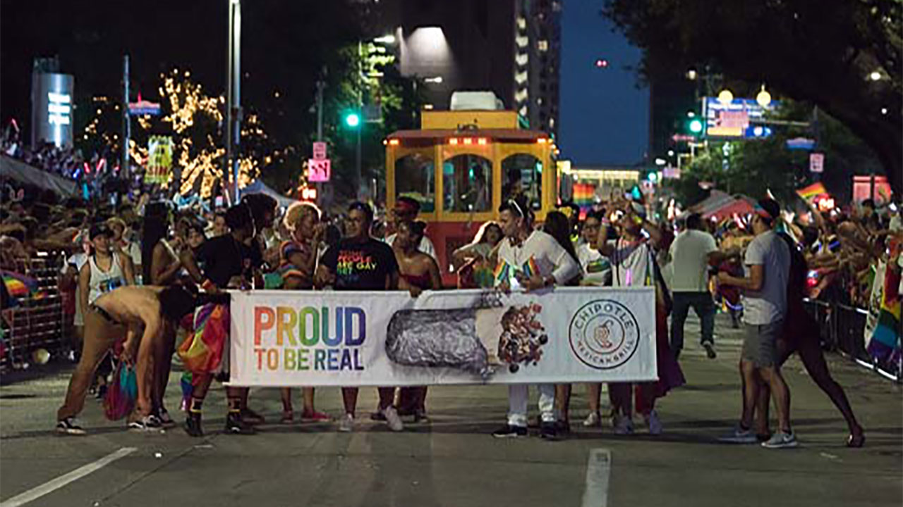 Thousands celebrate Pride Festival in Downtown ABC13 Houston