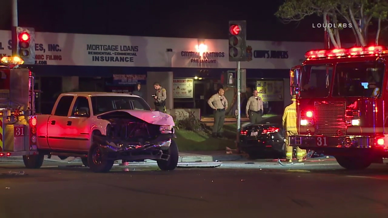Woman killed, 2 other people injured in violent crash at Paramount