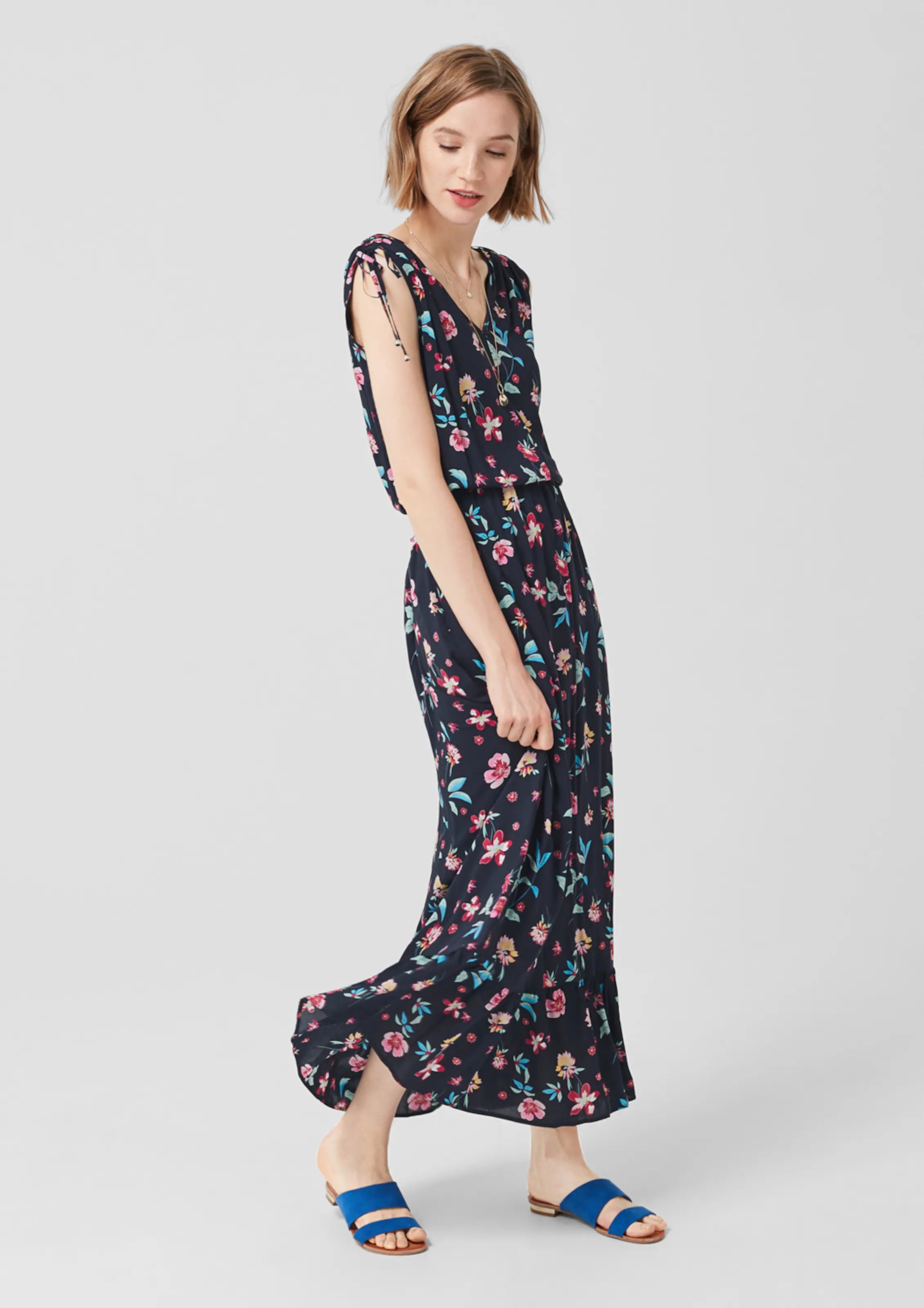 s.Oliver Kleid in nachtblau / mischfarben ABOUT YOU