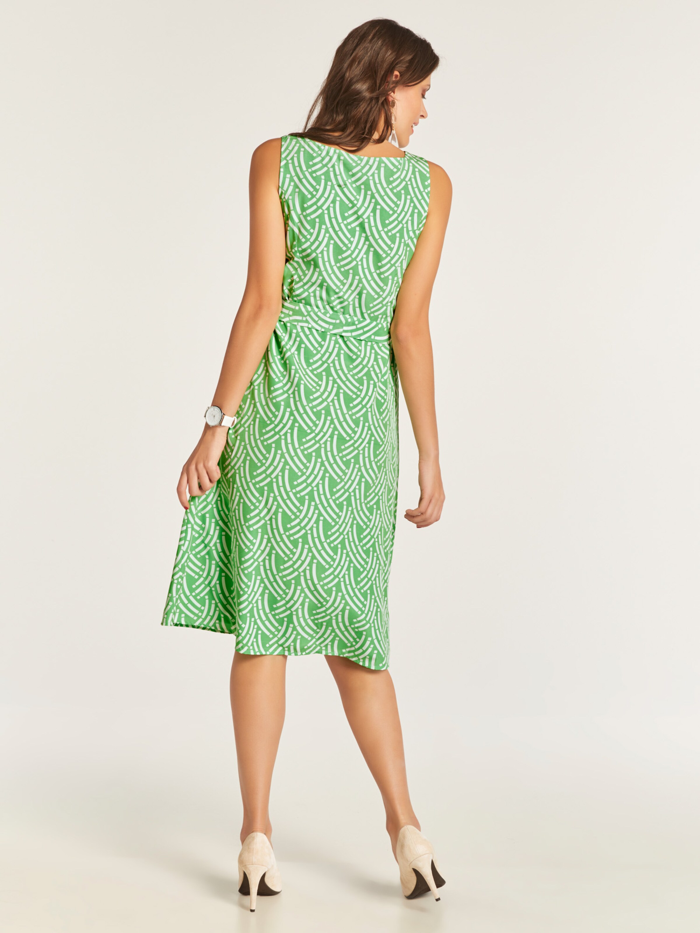 heine Kleid in grün / weiß ABOUT YOU