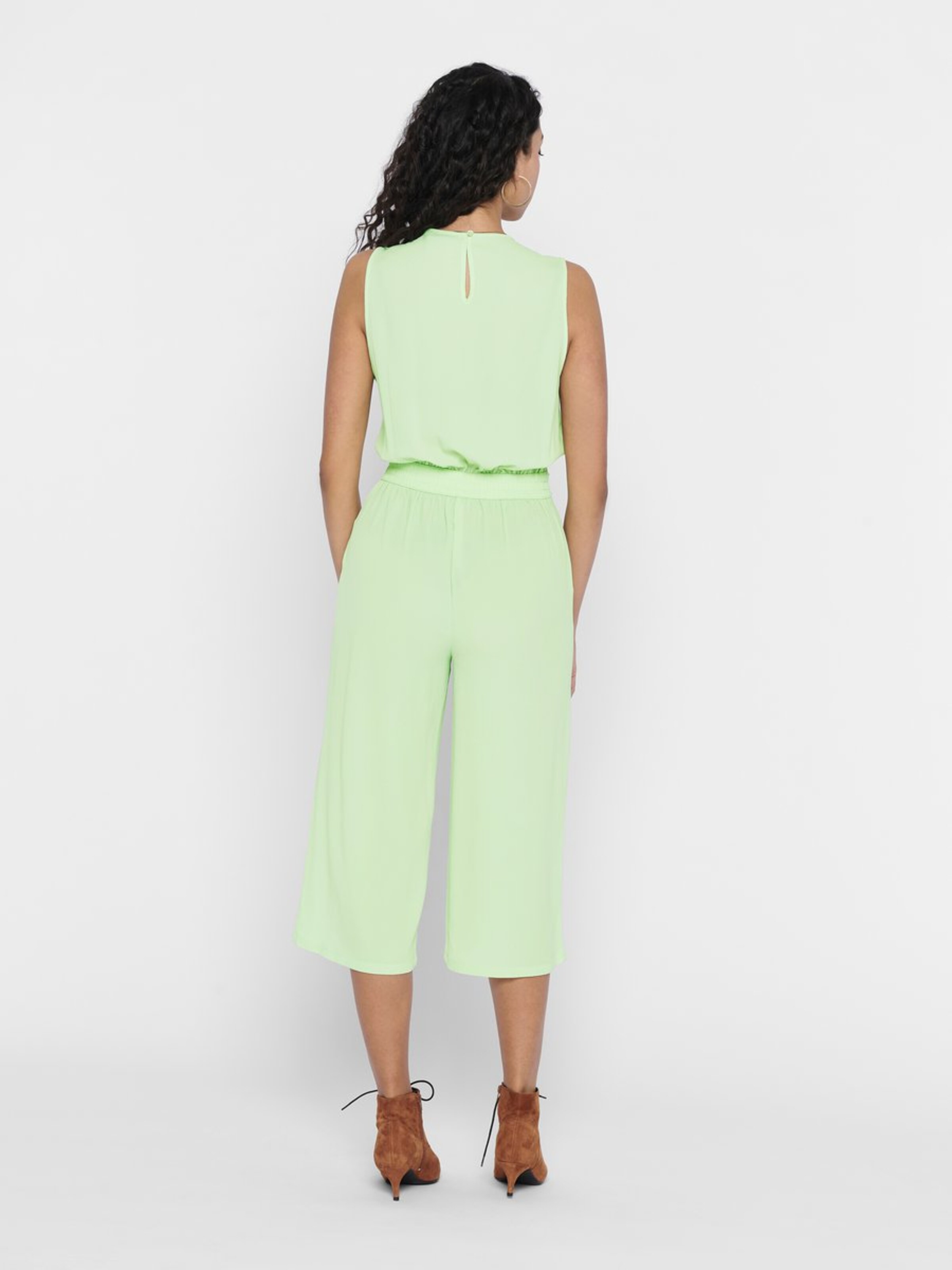 ONLY Jumpsuit in grün ABOUT YOU