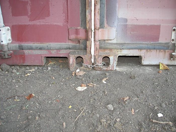 Welding Lens For Viewing Eclipse Welding Two Shipping Containers Together