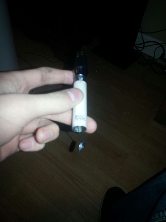 This ECigarette Battery Exploded And Made A Mess (4 pics)