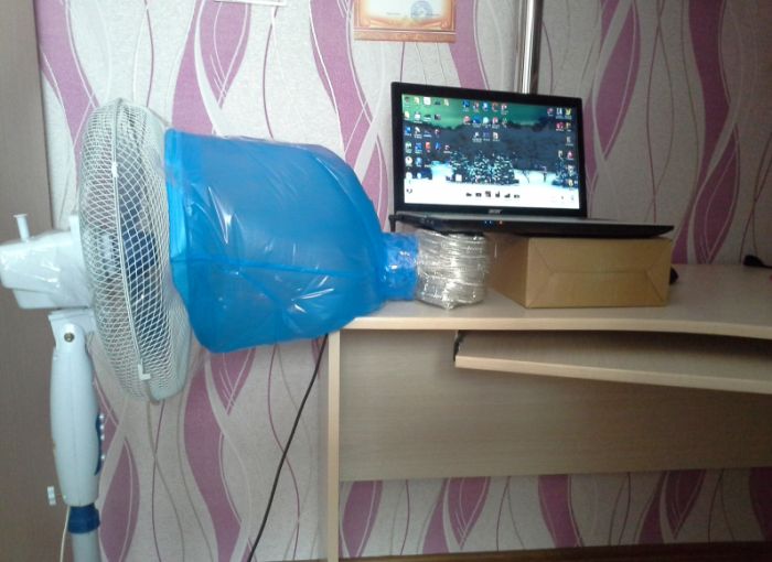 How To Make A DIY Cooling Pad (2 pics)