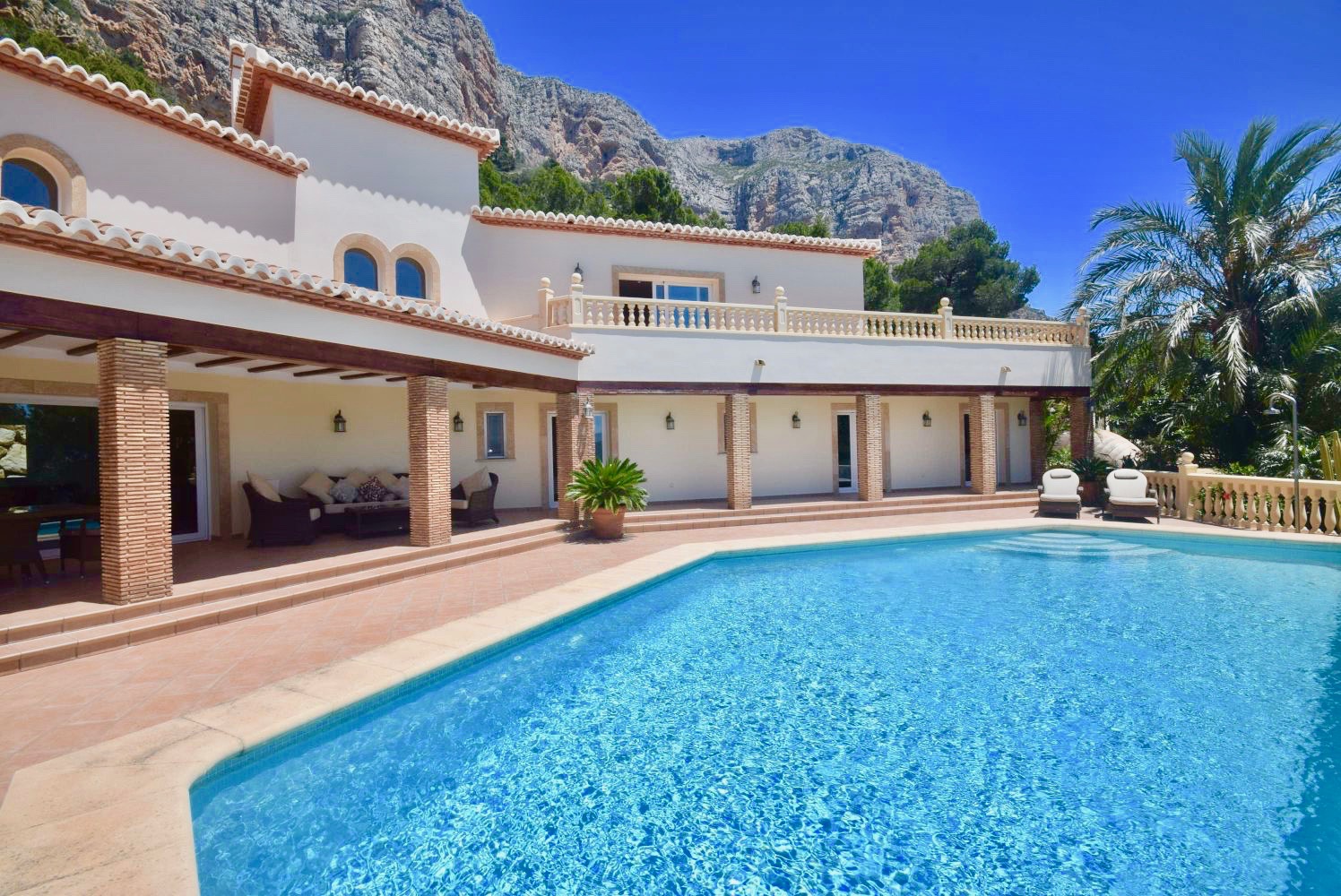 Villas for sale in Javea and Apartments for sale in Javea 123 Javea