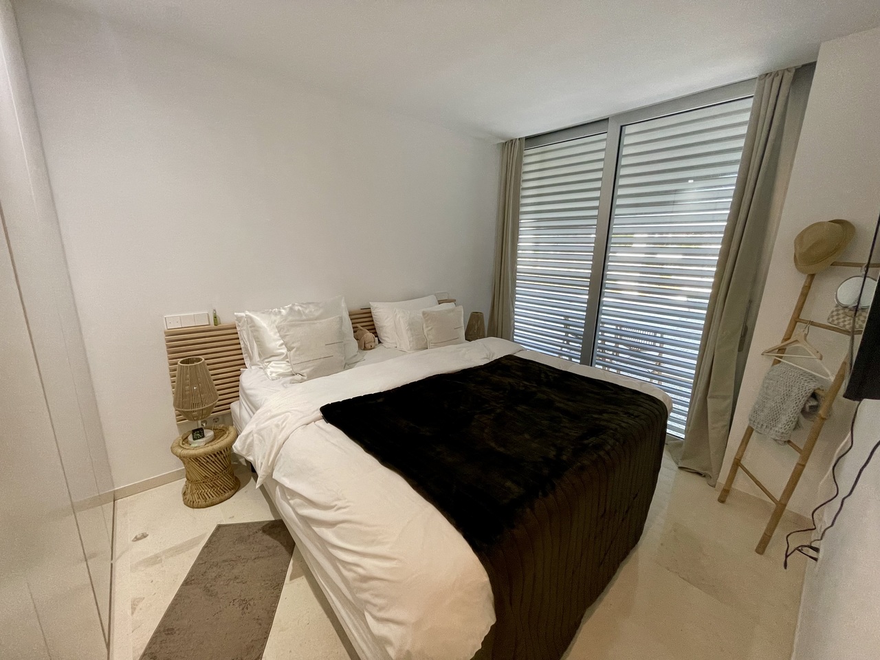 Front line apartment to rent long term in Javea Rentals Javea