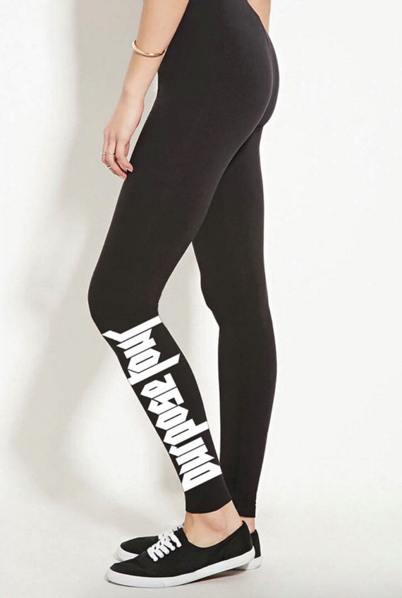 The Key Differences Between Tights And Pantyhose