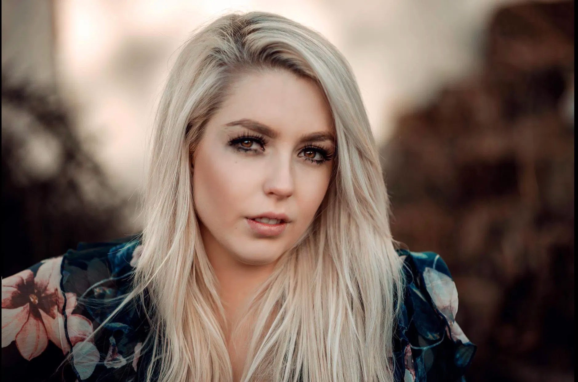 Grace Singer Guitarist Lancashire Alive Network