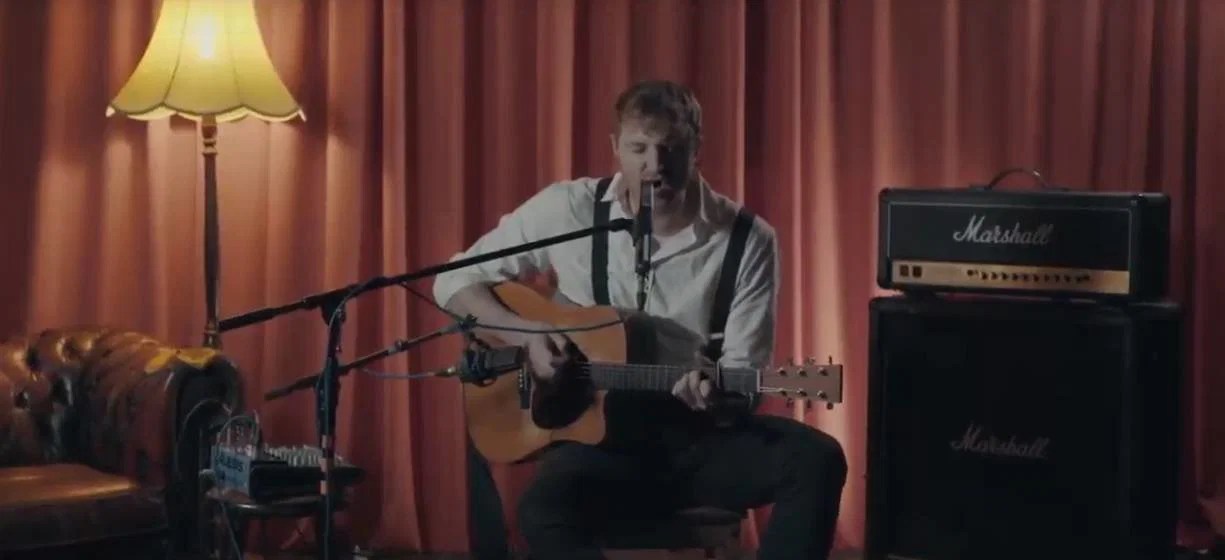 Jesse McKee Singer Guitarist Brighton, East Sussex Alive Network