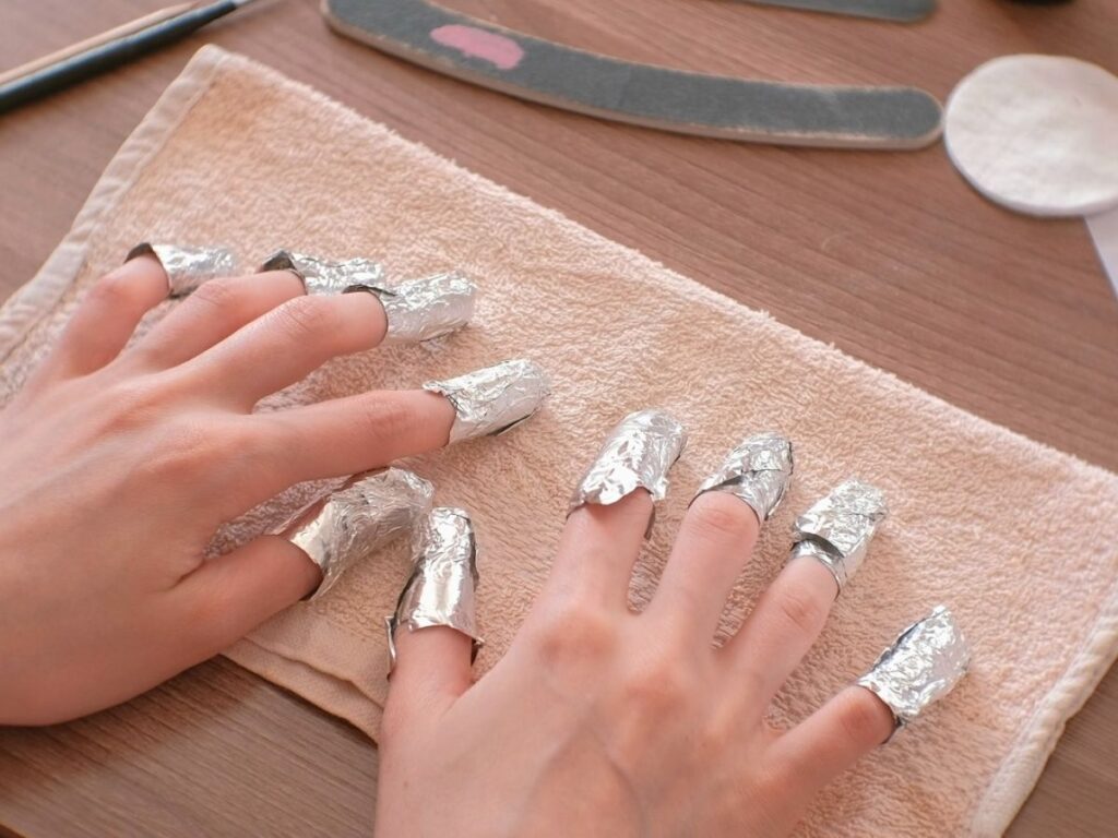 Exploring The Benefits And Risks Of Using Cuticle Oil To Lift Shellac