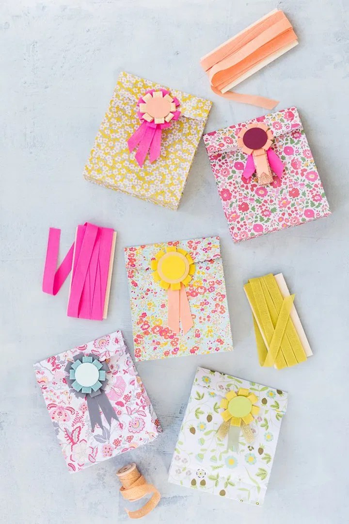 10 DIY Gift Topper Ideas For Holiday Season All Sands