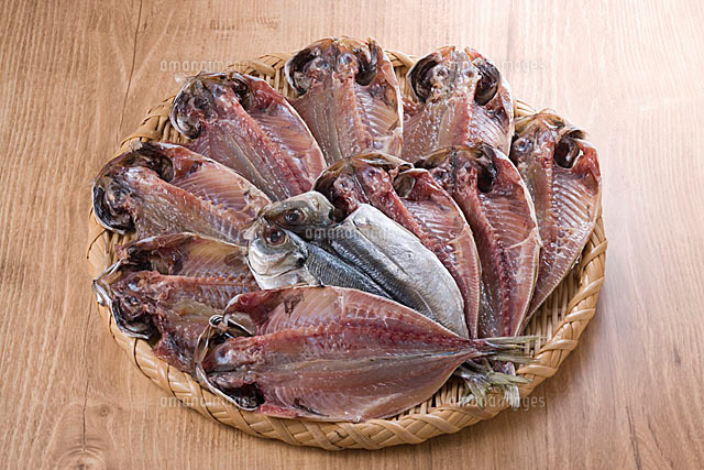 鯵の干物[11002053697]｜ 写真素材・ストックフォト・画像・イラスト素材｜アマナイメージズ