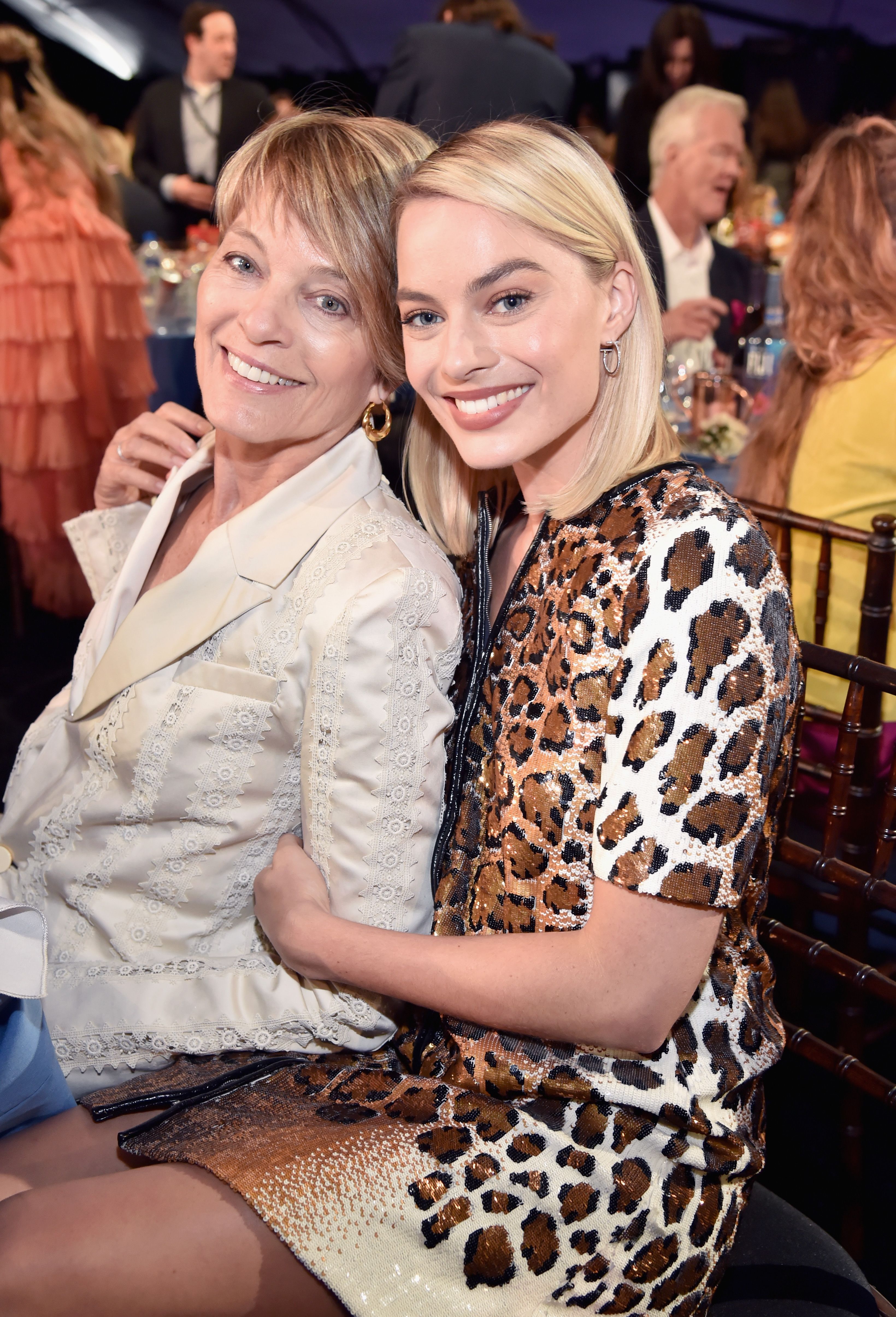 Sarie Kessler Is Margot Robbie’s Mom Everything about the Actress’s(04)