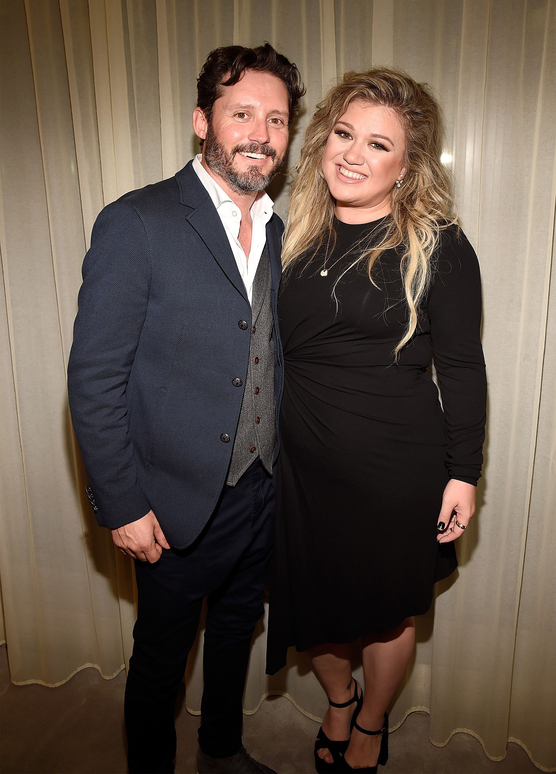People Kelly Clarkson's Ex Brandon Blackstock Seeking 436K a Month in