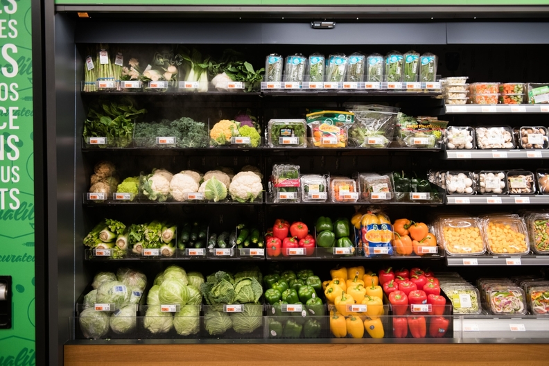 Amazon Expands BrickandMortar Footprint With New Chicago Store AndNowUKnow