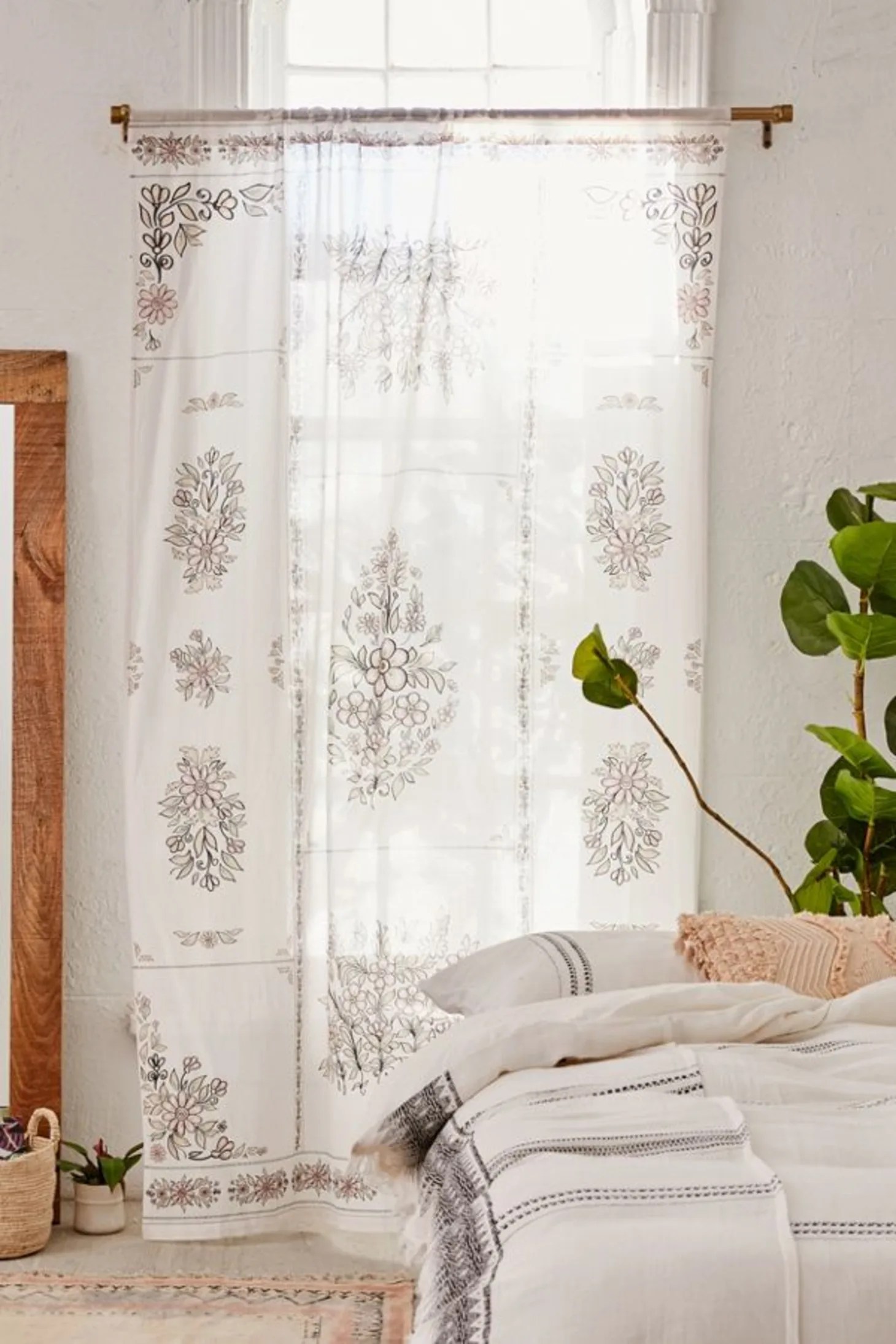 Best Places to Buy Cheap Blinds, Shades, and Curtains Apartment Therapy