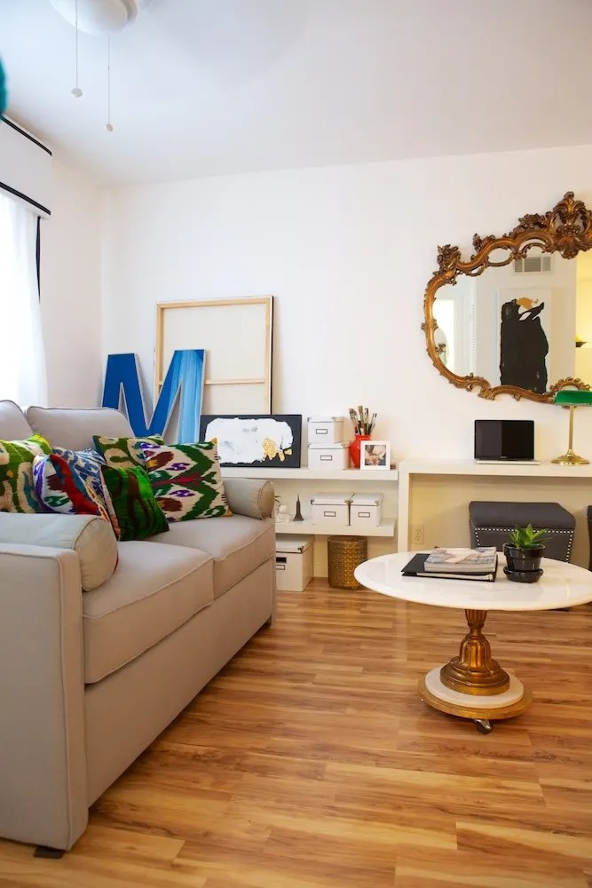 House Tour A Smart 300 Square Feet Austin Apartment Apartment Therapy