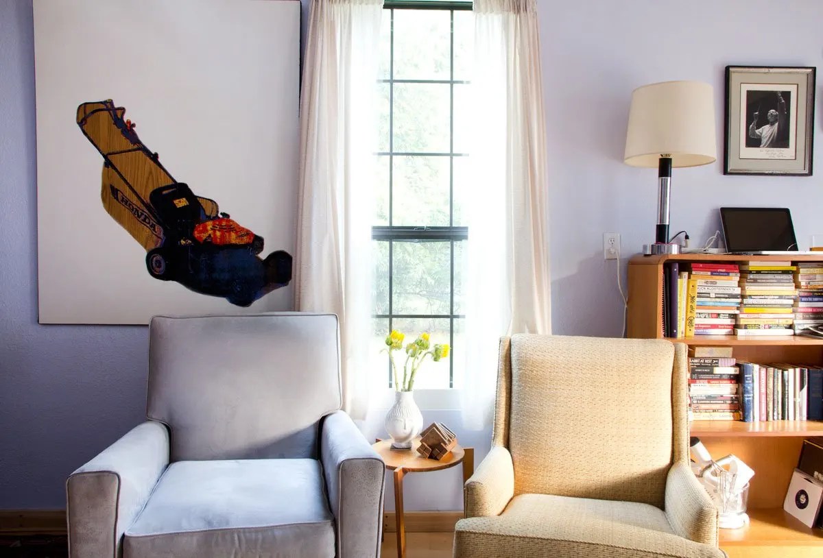 House Tour A Tiny 250 Square Foot Austin Studio Apartment Therapy