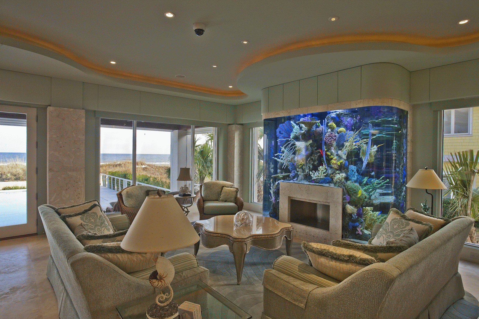 Cozy Room With Aquarium References Ideas