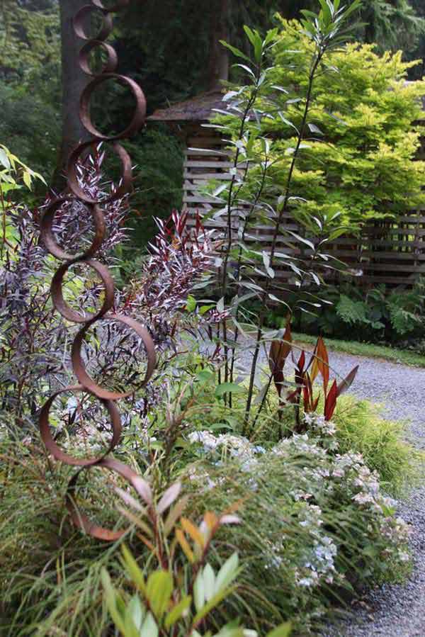 20 Amazing DIY Ideas For Outdoor Rusted Metal Projects