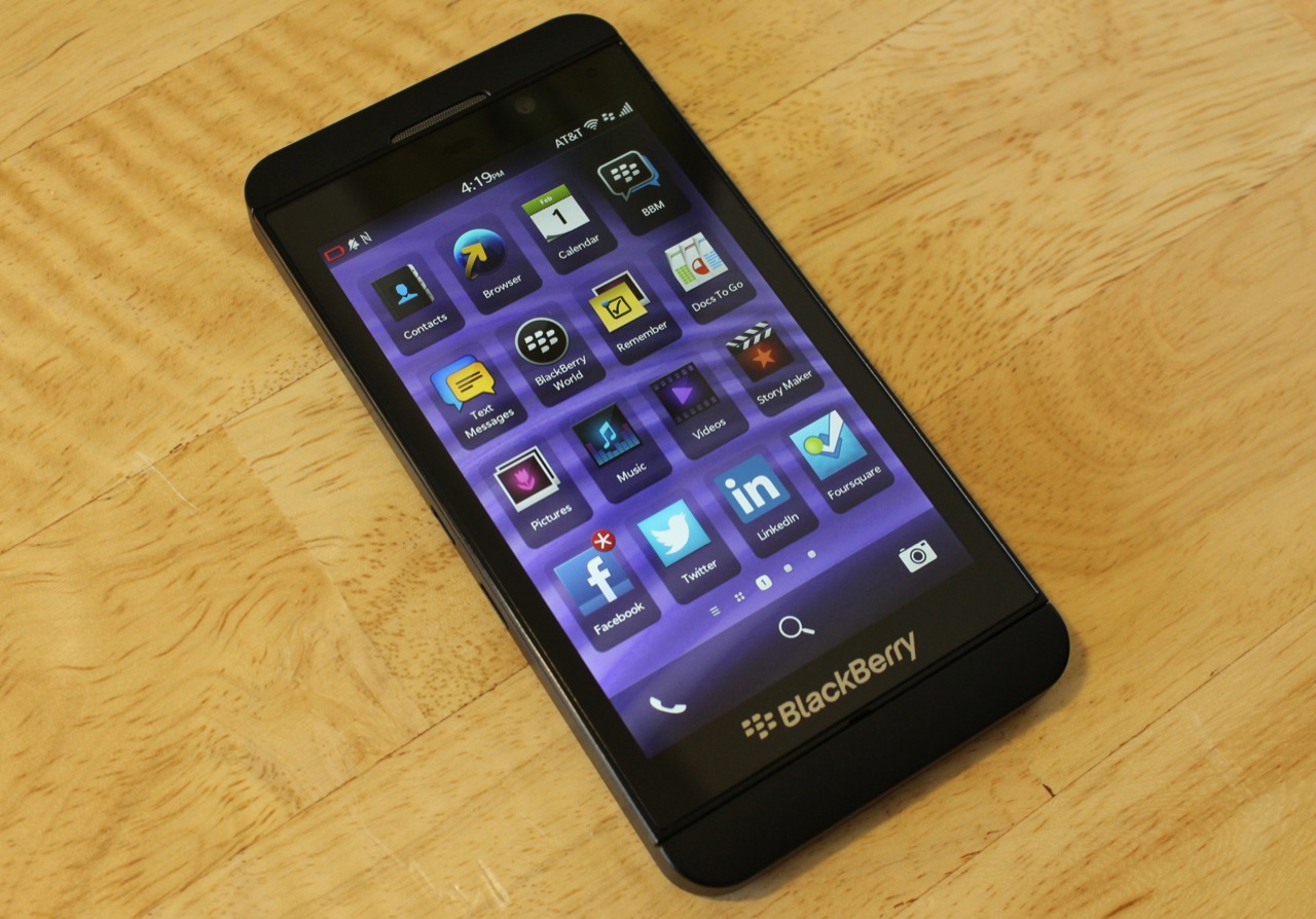Spek dan Harga BlackBerry Z10: Panduan Lengkap
