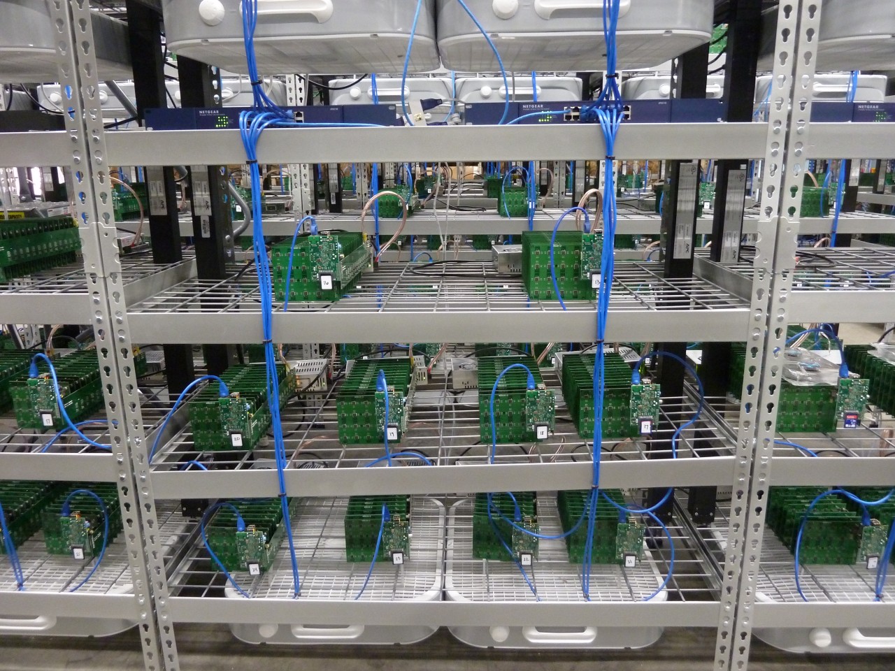 Meet the manic miner who wants to mint 10 of all new bitcoins Ars