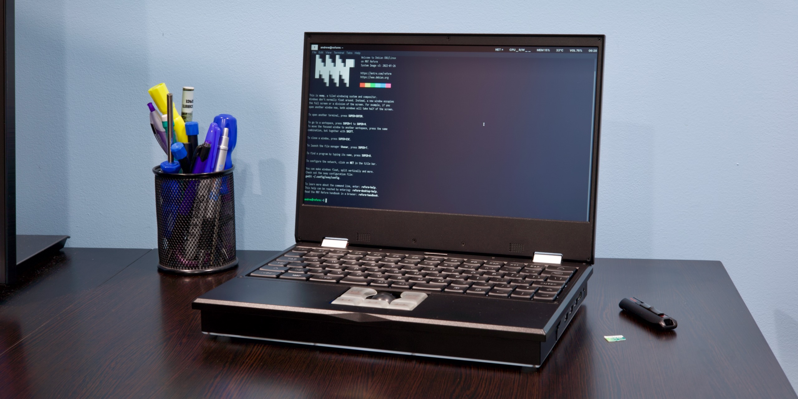 Review MNT Reform laptop has fully open hardware and software—for