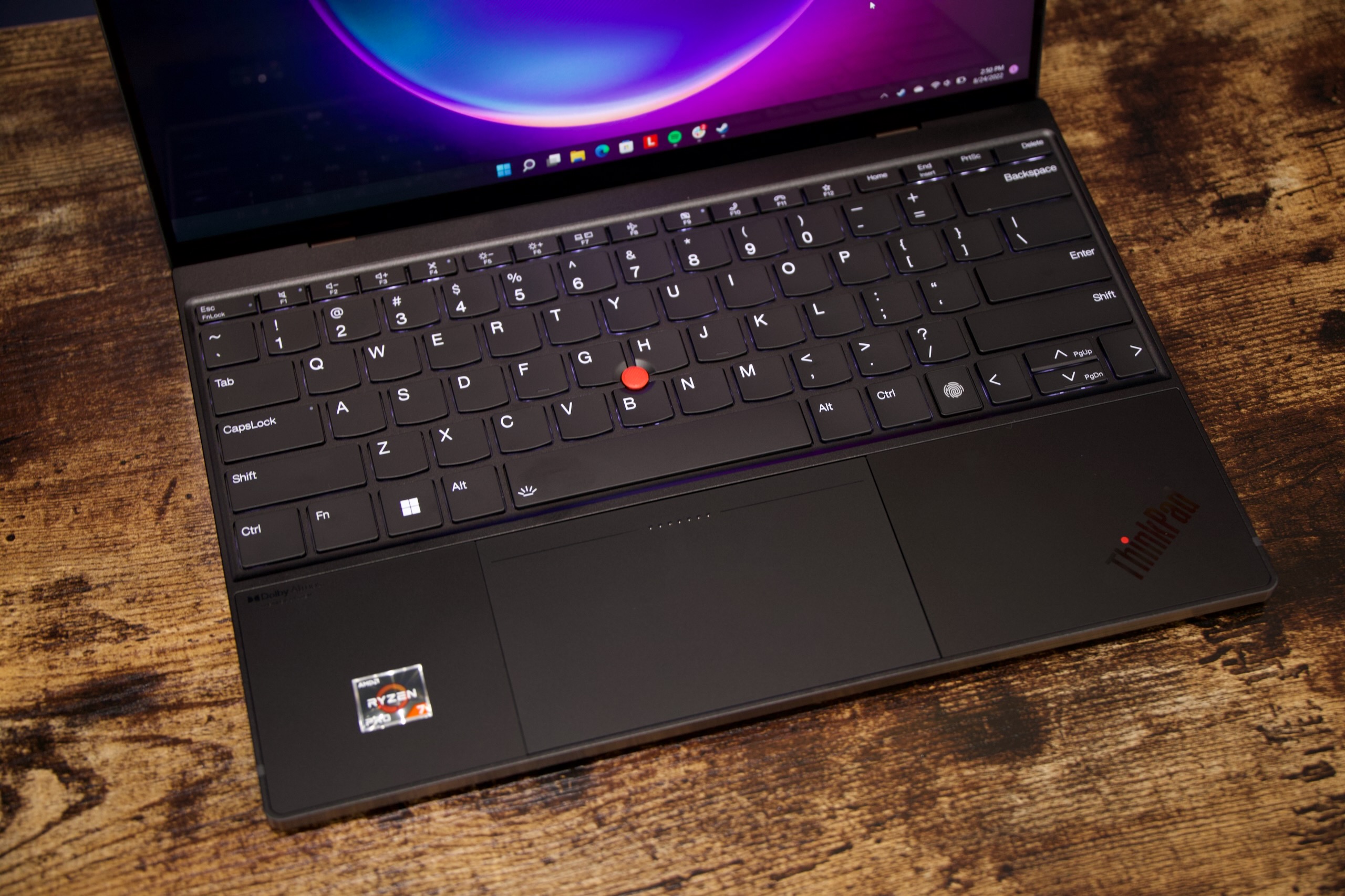 Review Lenovo’s ThinkPad Z13 is a bit weird, but Ryzen 6000 is