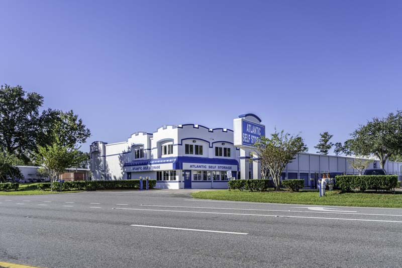 Self Storage Units in Jacksonville, FL, on 9330 Philips Highway