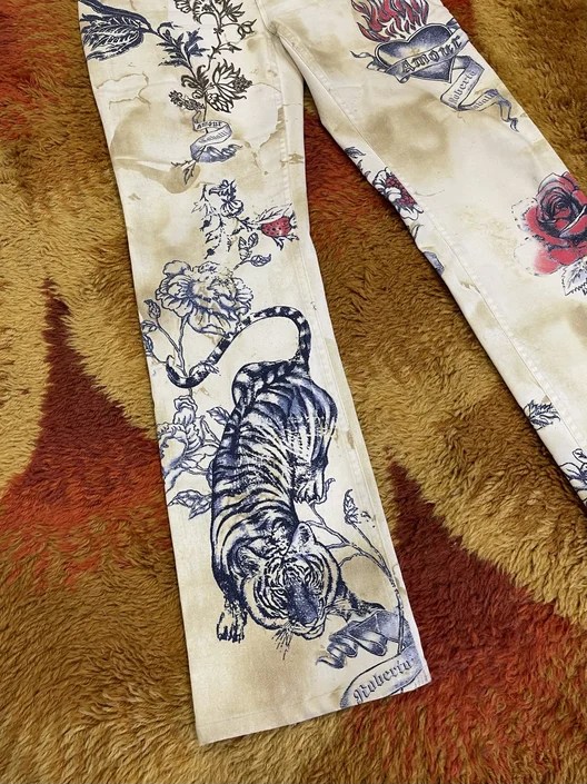 Roberto Cavalli Spring 2003 Tattoo Set From Yuri's Market Of Atlanta, Ga | Attic 705_x_528_jpg