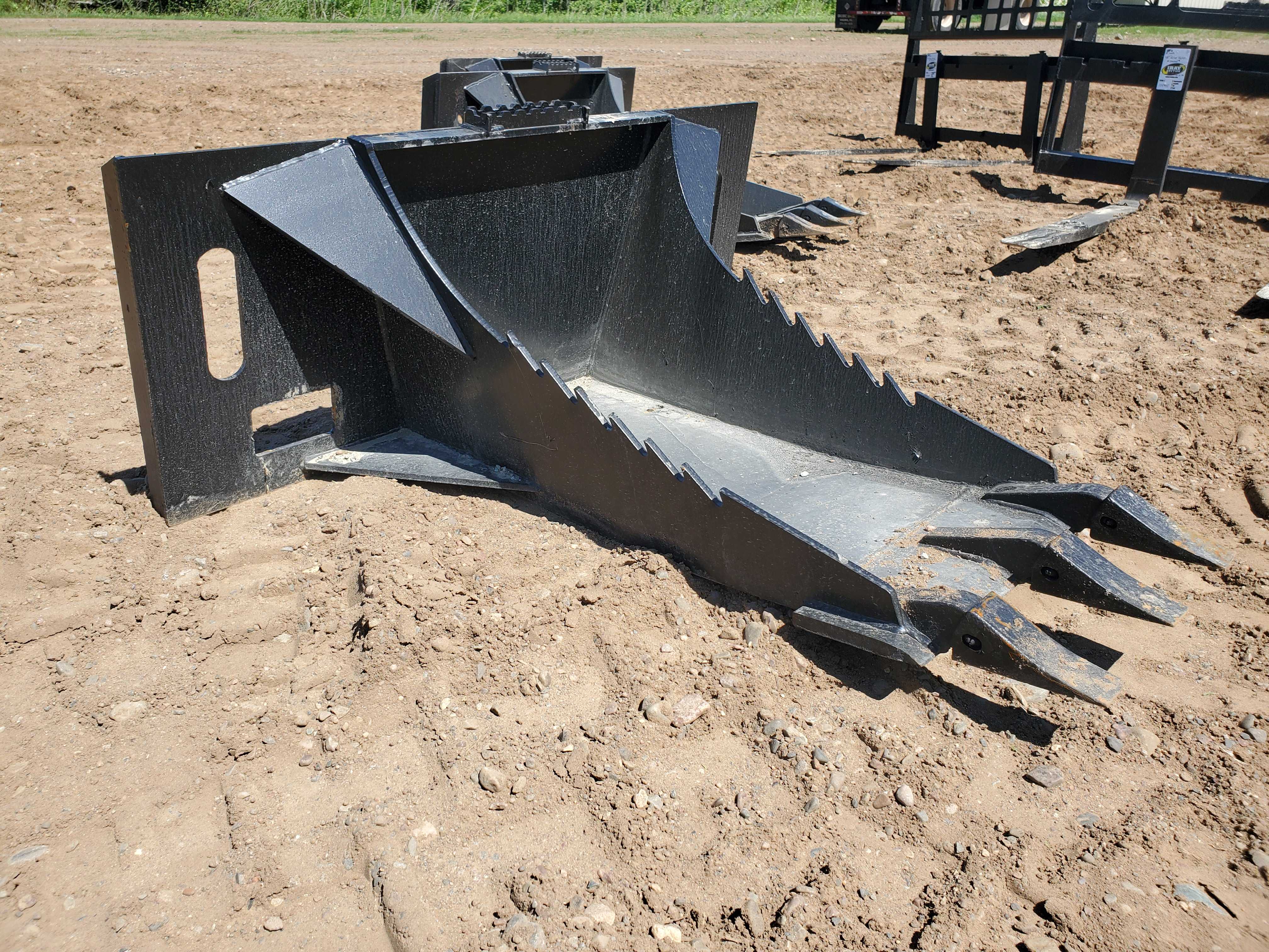 Stump Bucket *Unused* Heavy Equipment, Truck & Trailer Auction
