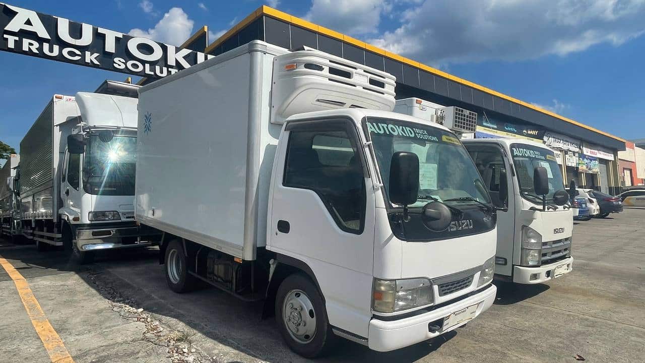 Japan Surplus Isuzu Elf Reefer Van Autokid