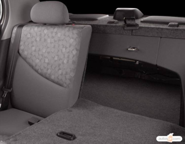 Fotos del 2000 Toyota ECHO Imágenes 2000 Toyota ECHO en Puerto Rico