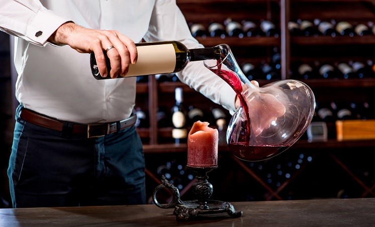 C'est quoi une carafe à vin et à quoi ça sert ? Aveine Blog