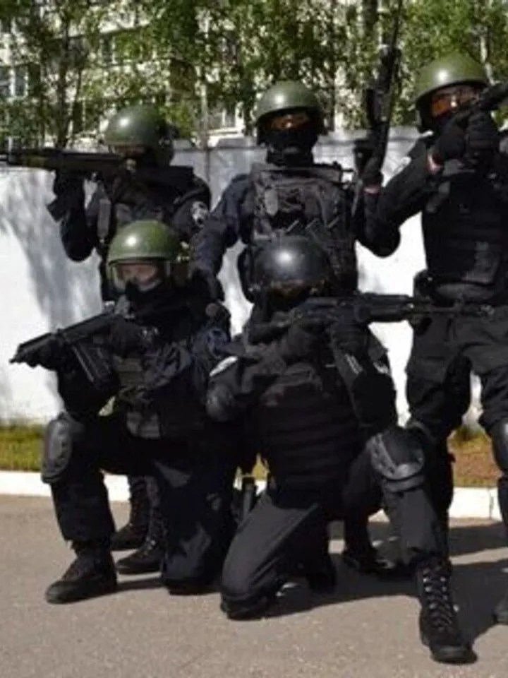 Army Surplus Airsoft Spetsnaz Airsoft WWII RedoubtT5 "MOLLE" Case 360