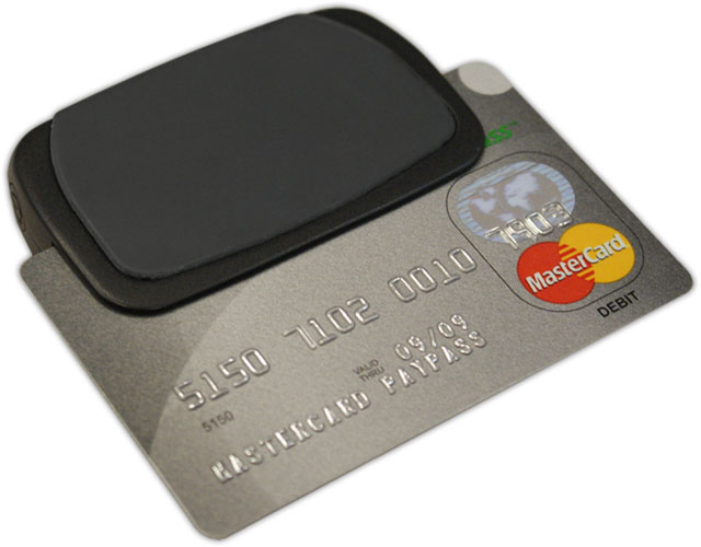 ID Tech BTMag Credit Card Swiper