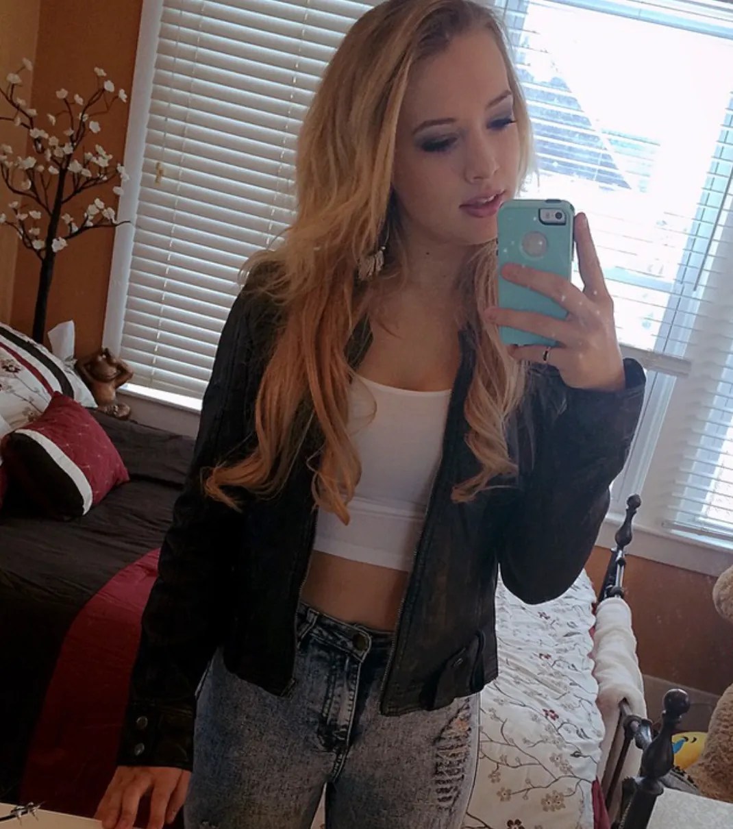 Barstool Local Smokeshow of the Day - Allie from URI | Barstool Sports