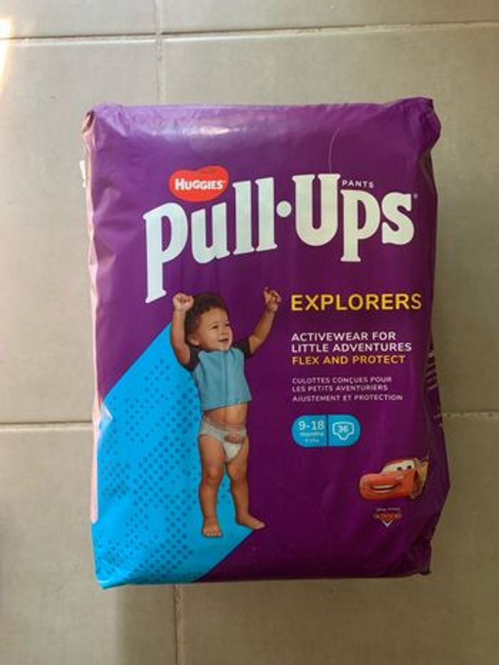 Couches Pullups (918 mois 8 à 12 kg,) Huggies Beebs